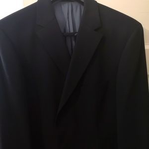 Hugo Boss 3 button suit